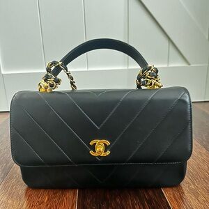 CC logo Black Crossbody Bag with Gold Accents